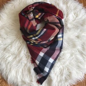 Women’s Zara Plaid Blanket Scarf